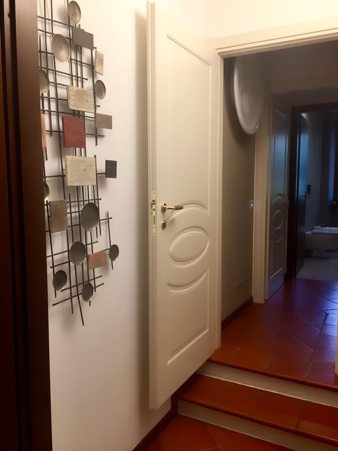 Marie Rose Luxury B&B & Apartment Desenzano del Garda Buitenkant foto