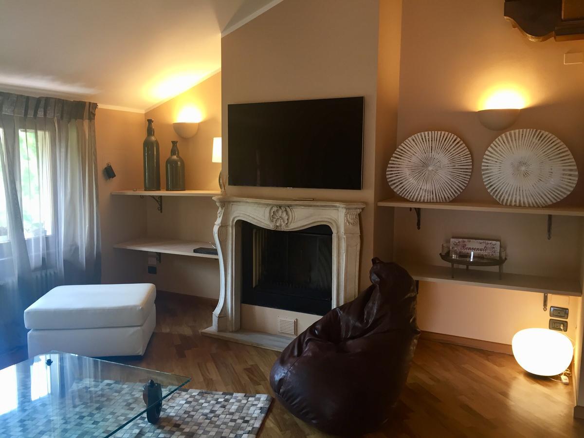 Marie Rose Luxury B&B & Apartment Desenzano del Garda Buitenkant foto